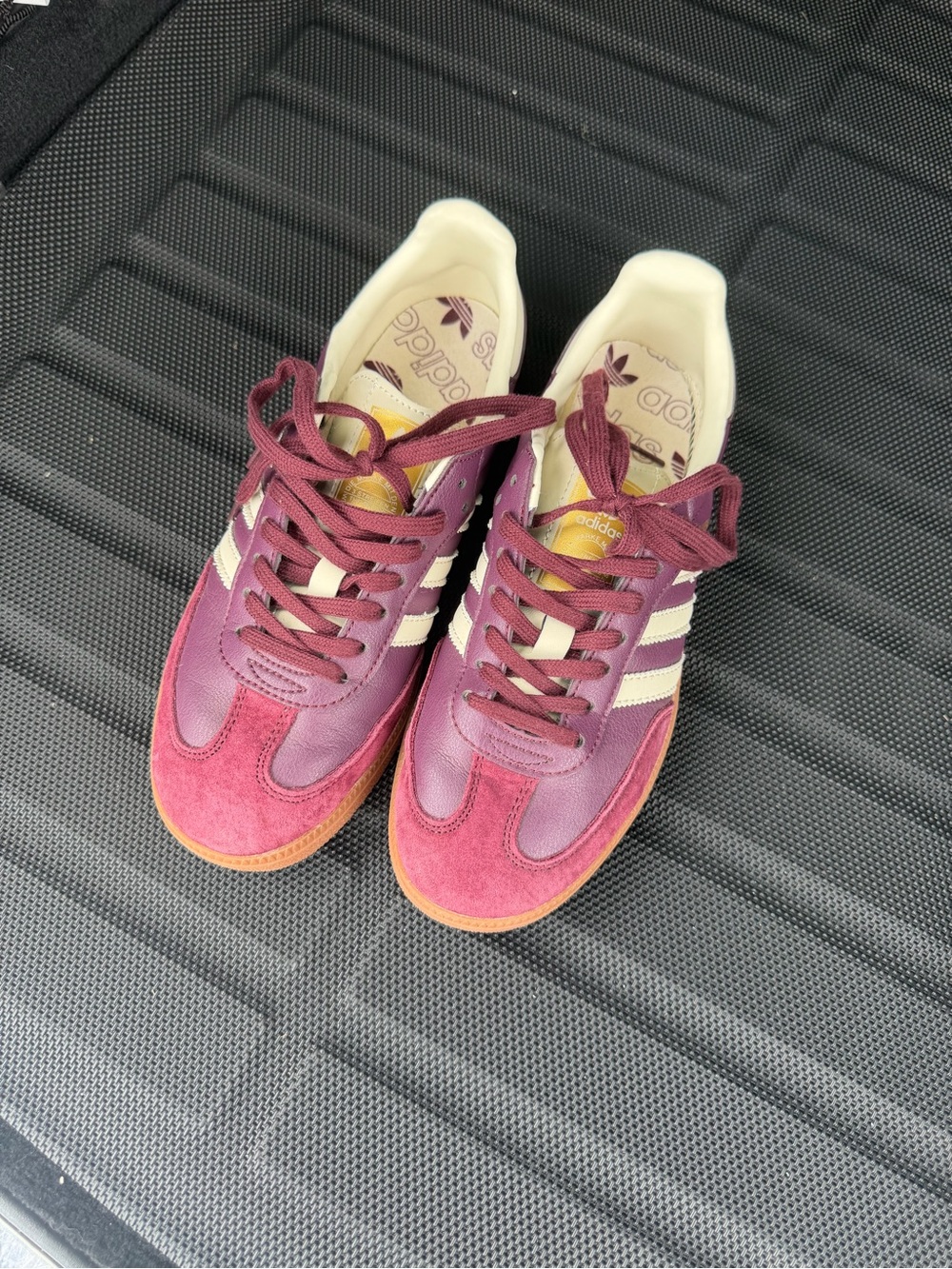 adidas burgundy women's sneakers
